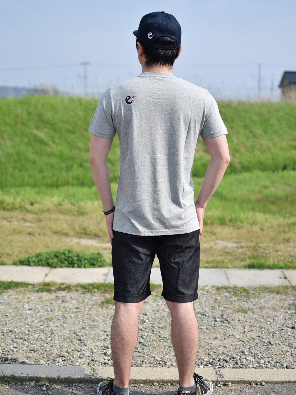 color stretch denim shorts