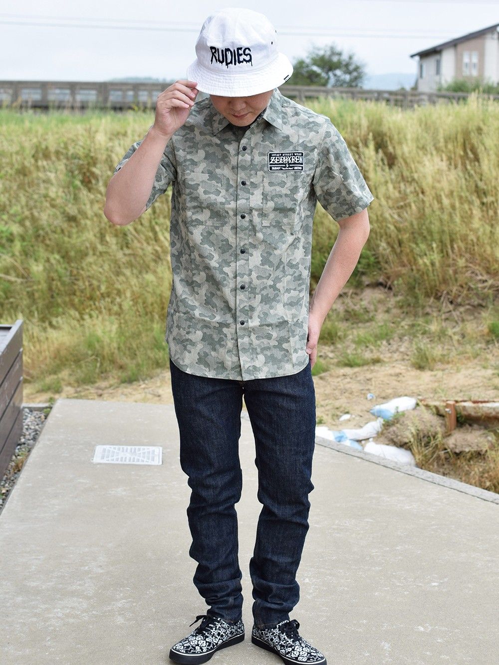 EMBLEM SHIRT S/S