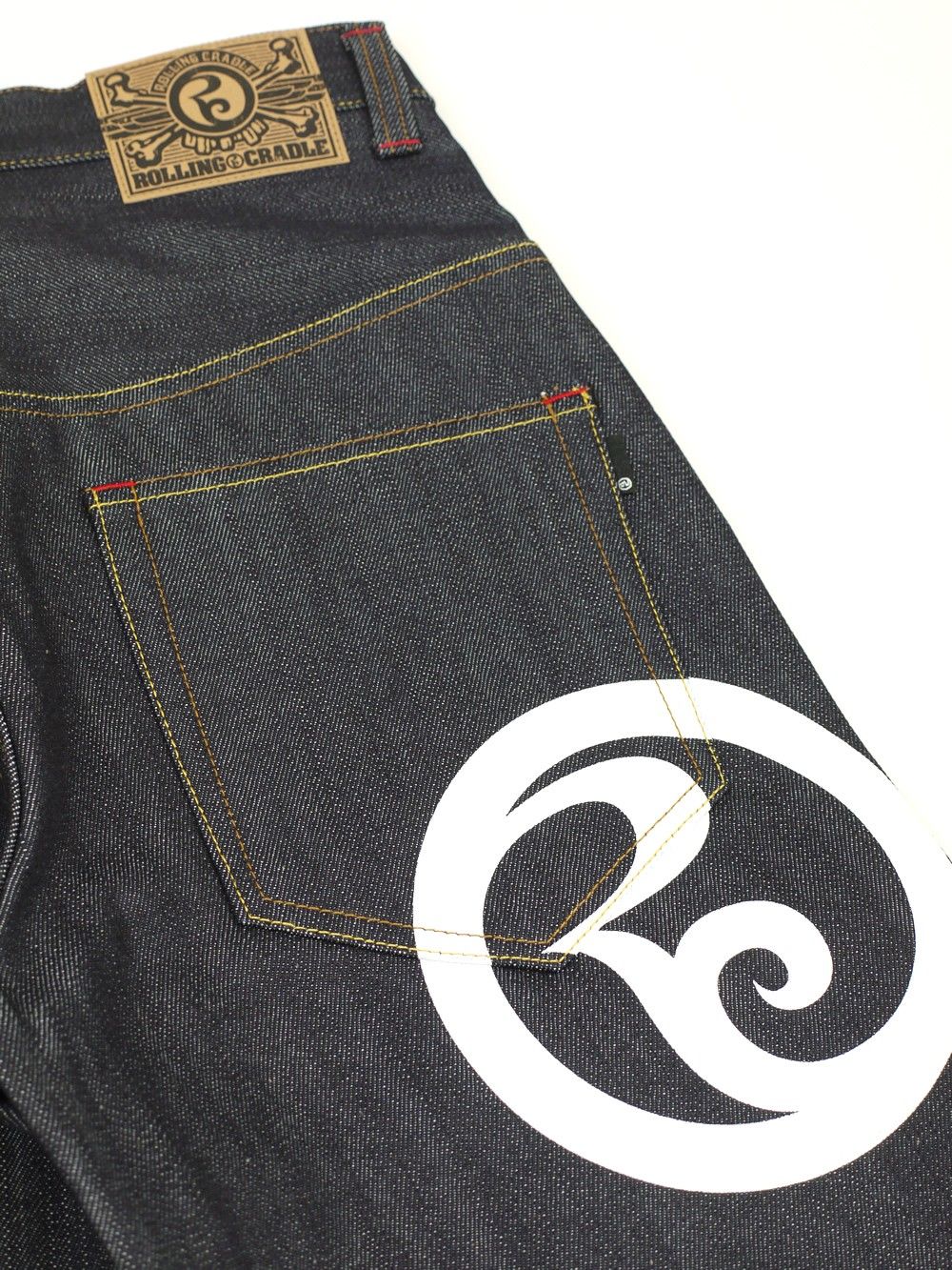 THUNDER GATE DENIM-SHORTS