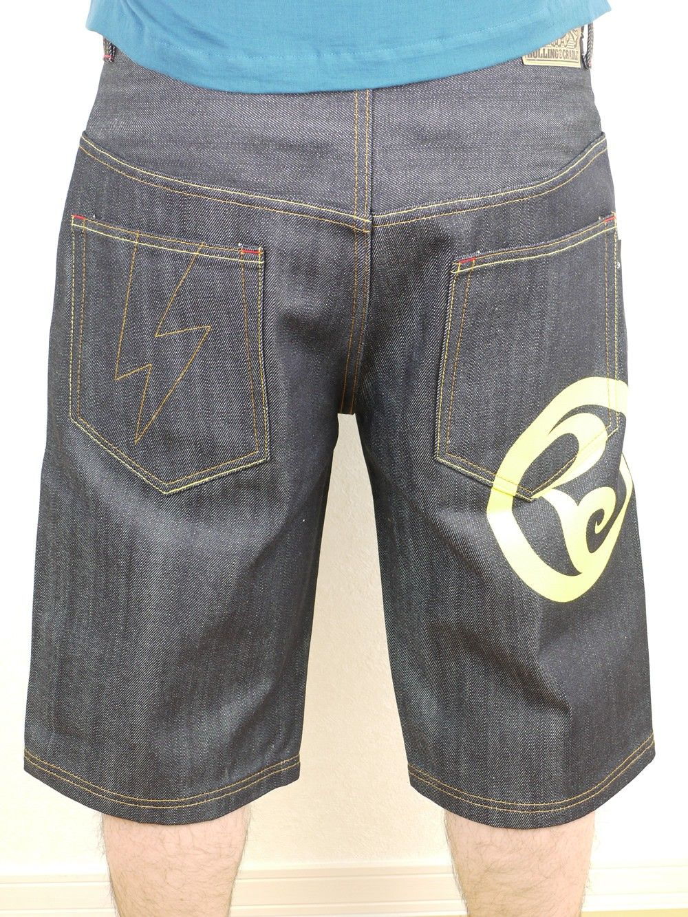 THUNDER GATE DENIM SHORTS