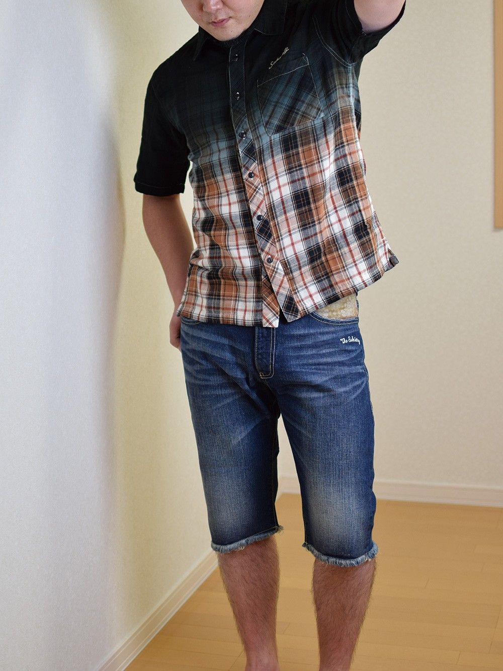 DENIM SHORTS