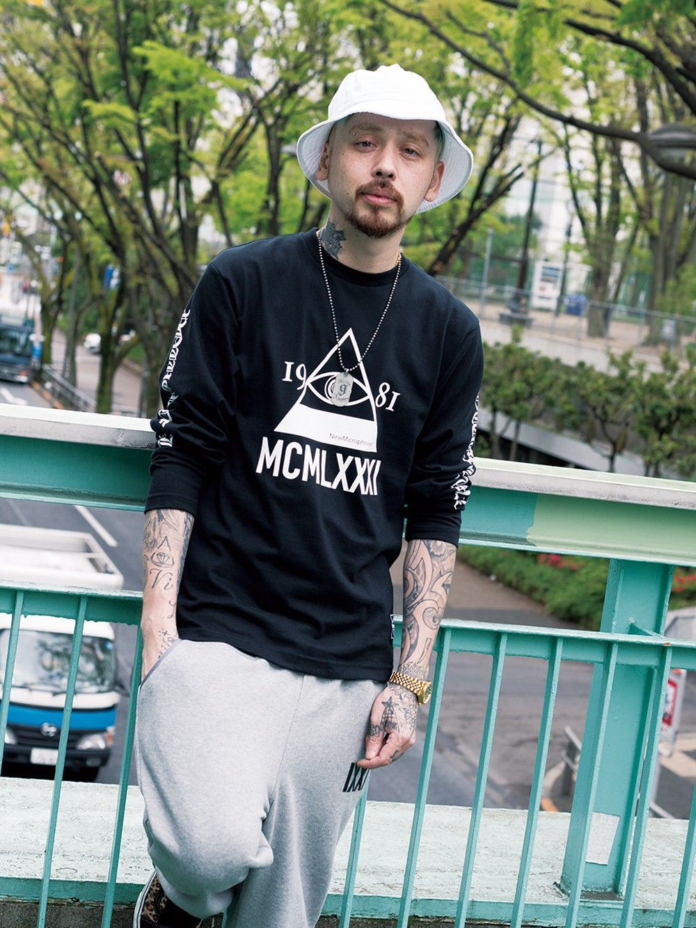 Eye of NINE MICS L/S