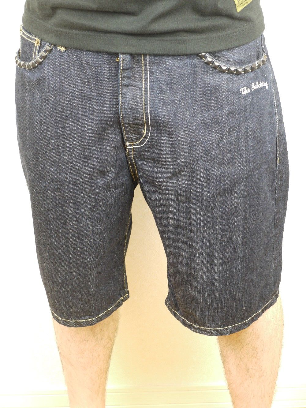 DENIM SHORTS -STUDS-