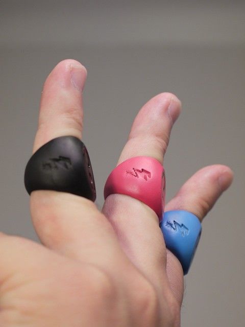 RC LOGO TOY RING