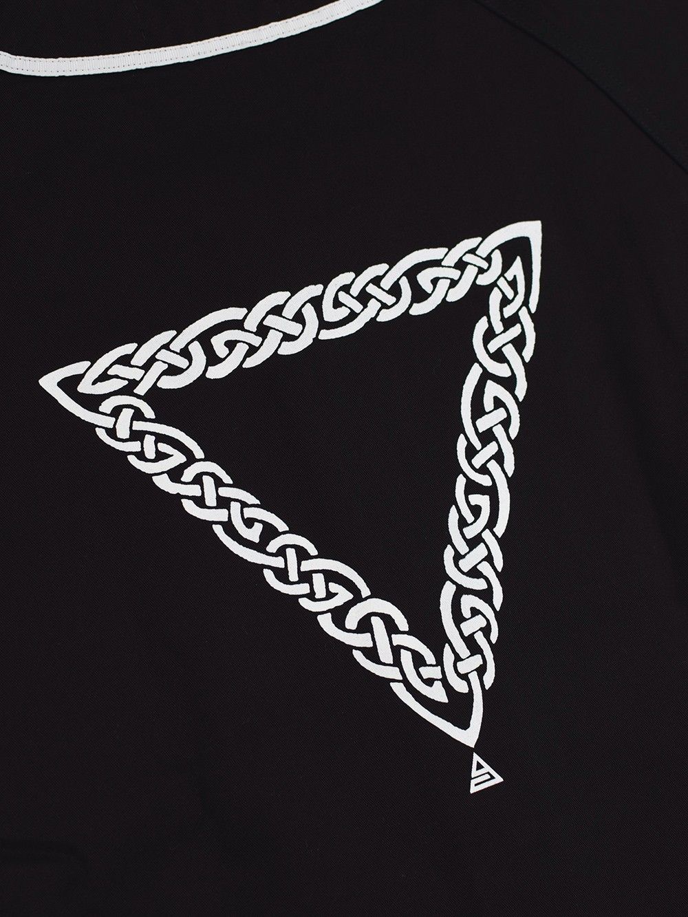 B.B