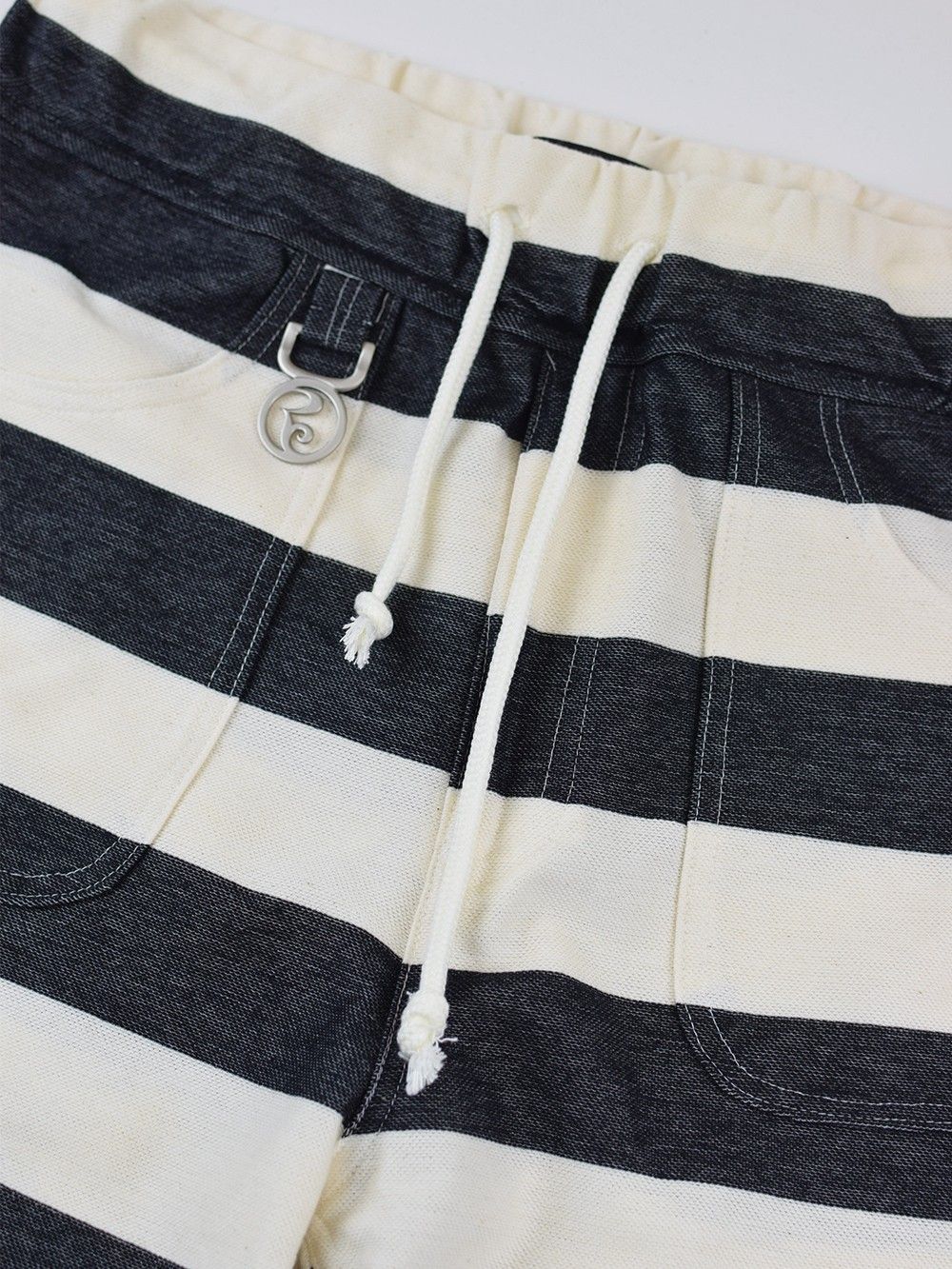CONVICT BORDER-PANTS