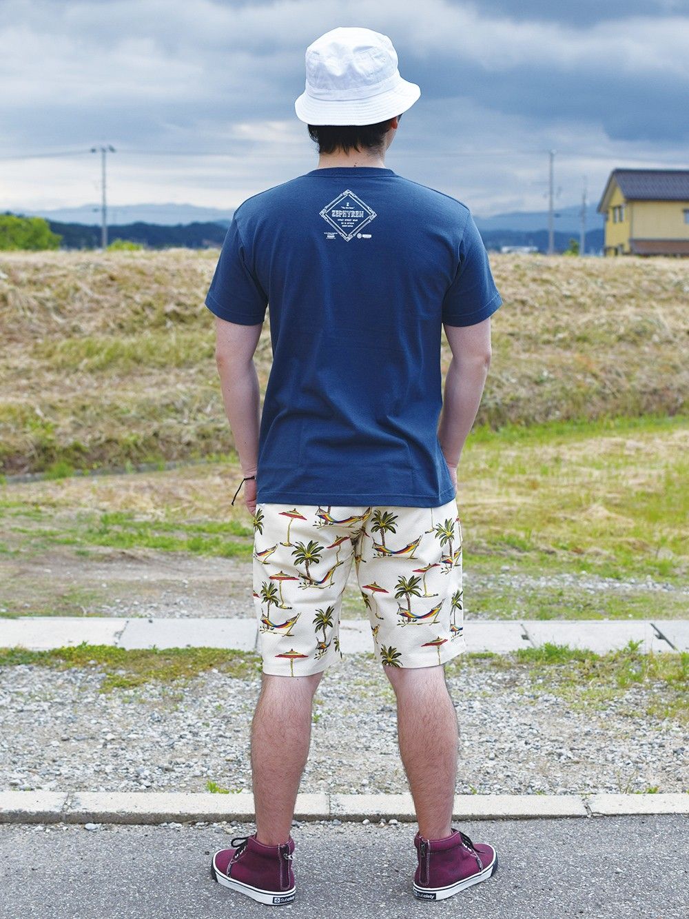 S/S TEE -TYE DYE SKULL HEAD-
