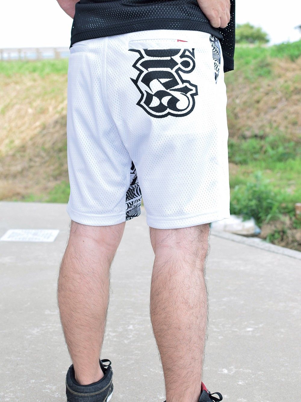 SPARK MESH SHORTS