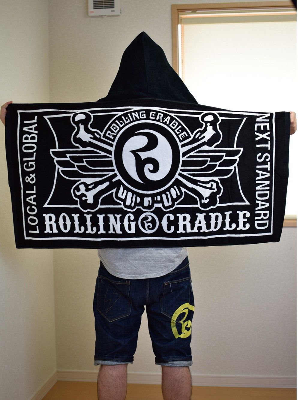 RC BATH TOWEL HOODIE
