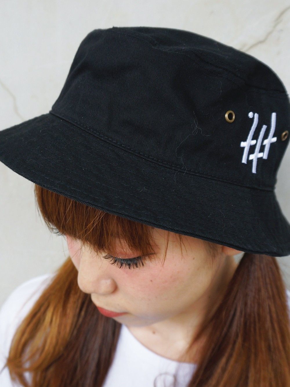 -REVERSECROSS- BucketHat