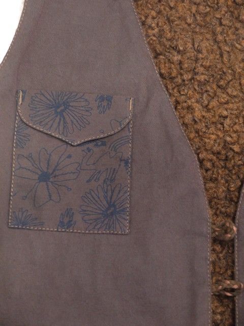 boa vest