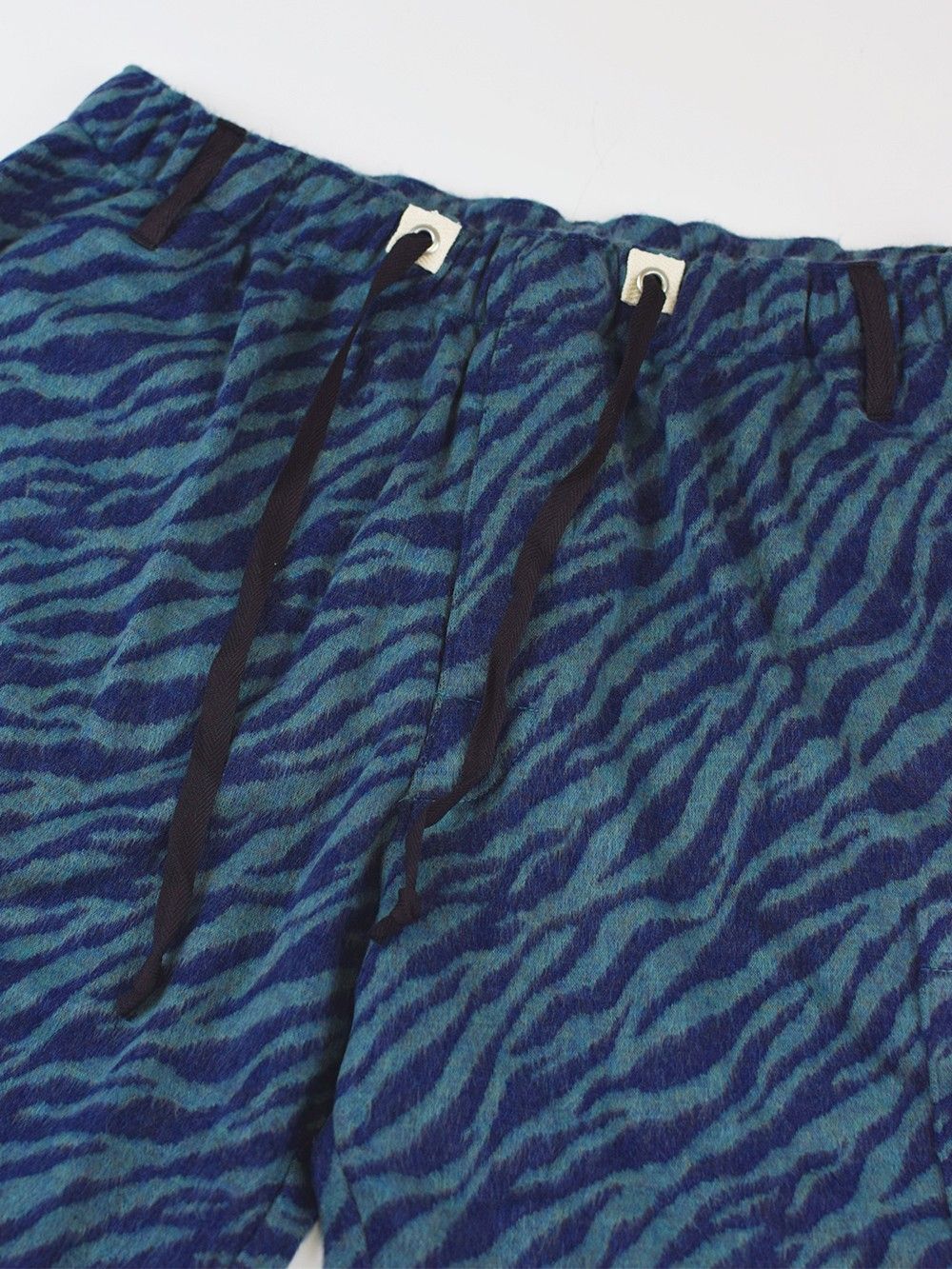 ZOO CARGO SHORTS