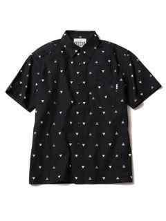TRIANGLAR-SHIRTS