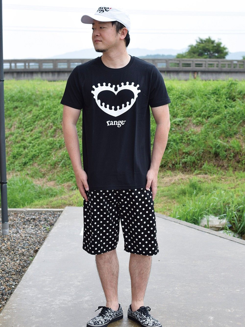 milky heart s/s t shirts