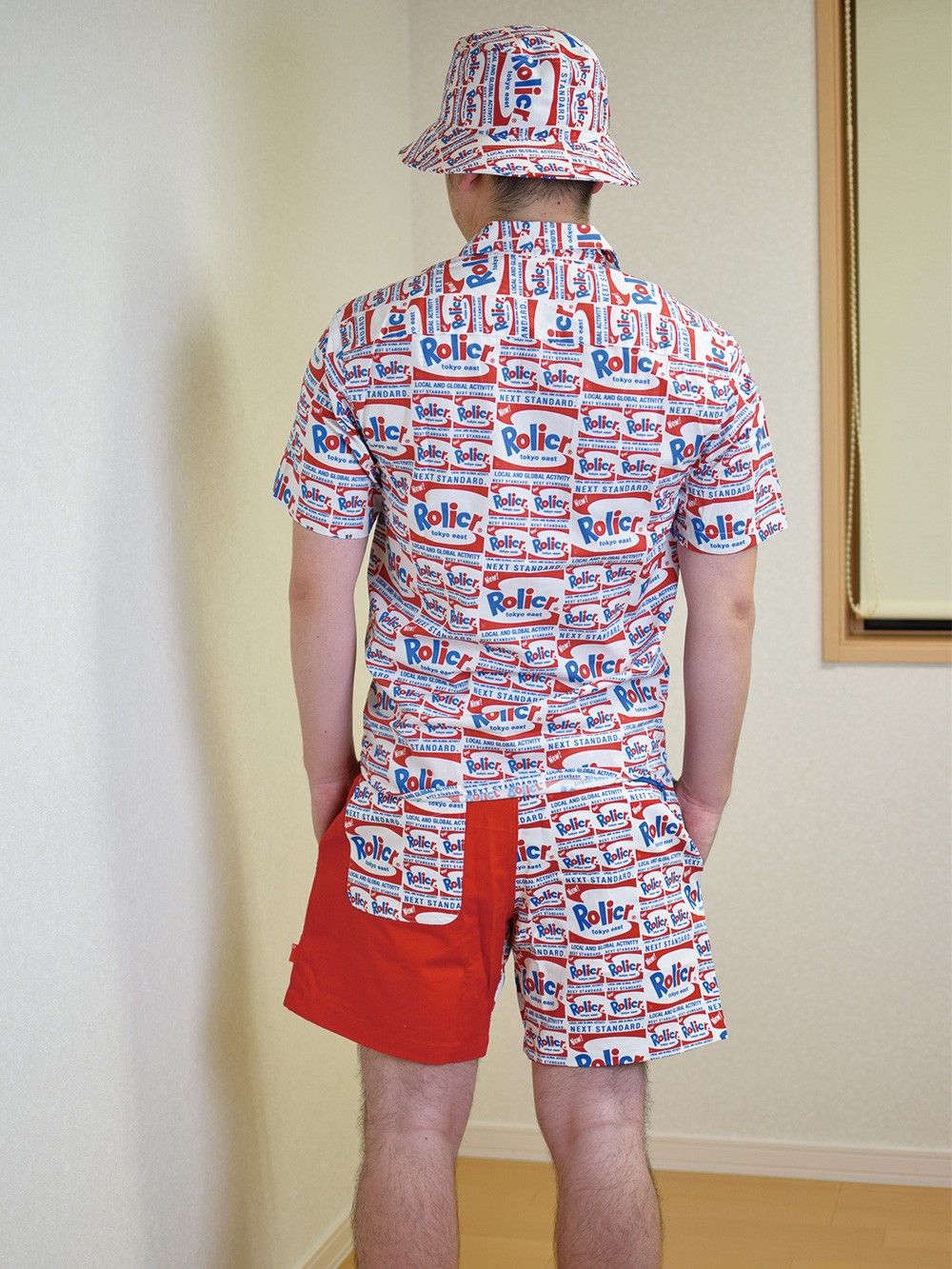 LAUNDRY-SHIRT