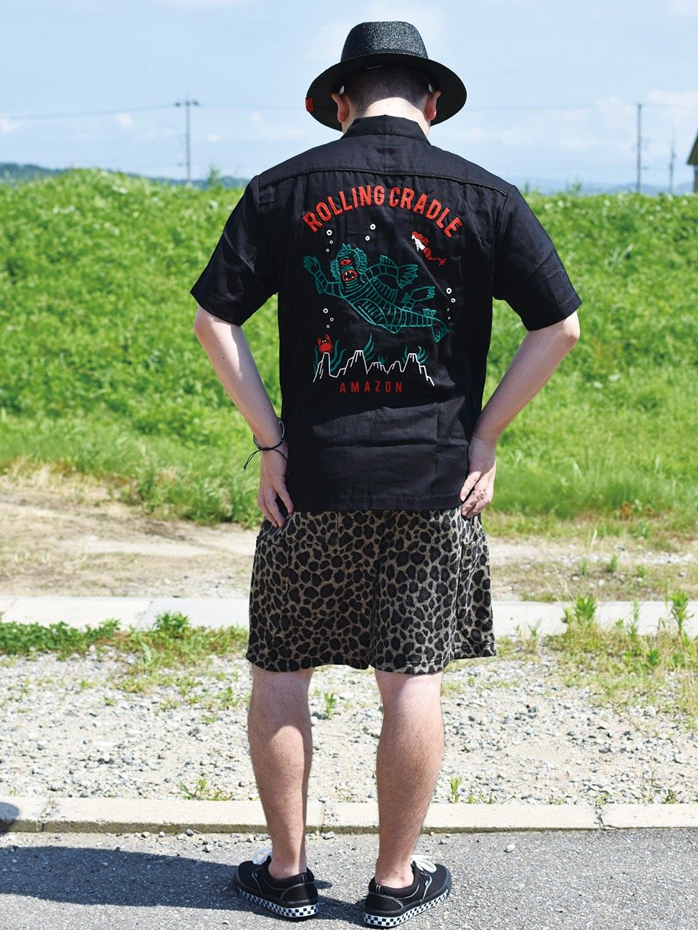BLACK LAGOON SWIM SHIRT