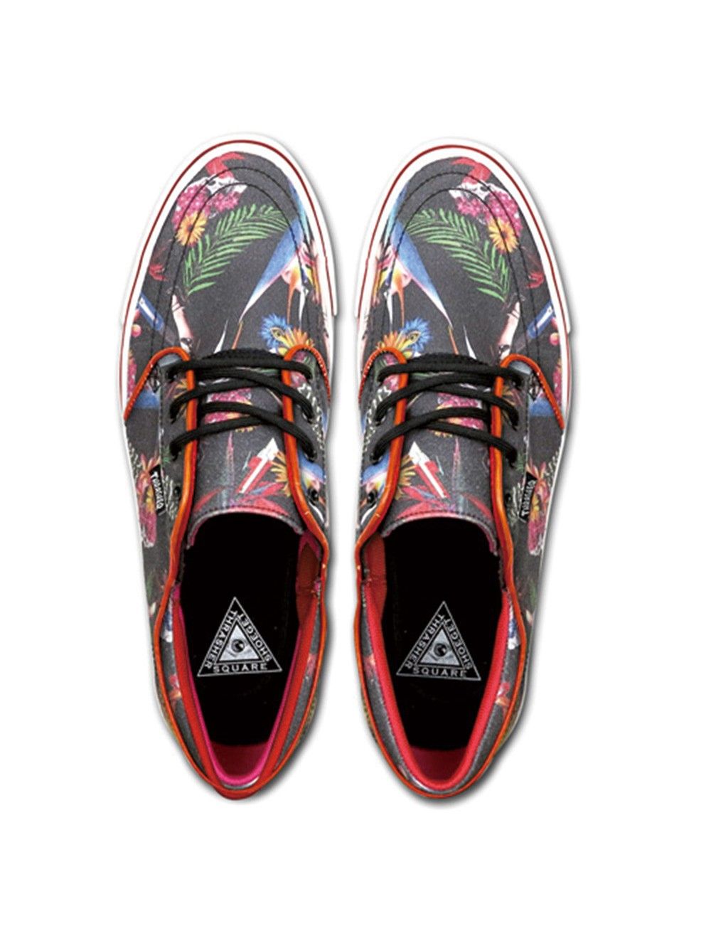 TRIPLE COLLABO-SNEAKER
