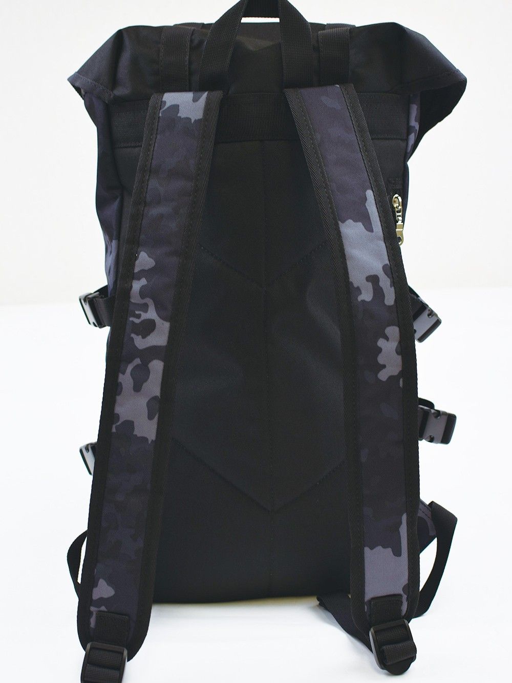 coverd back pack