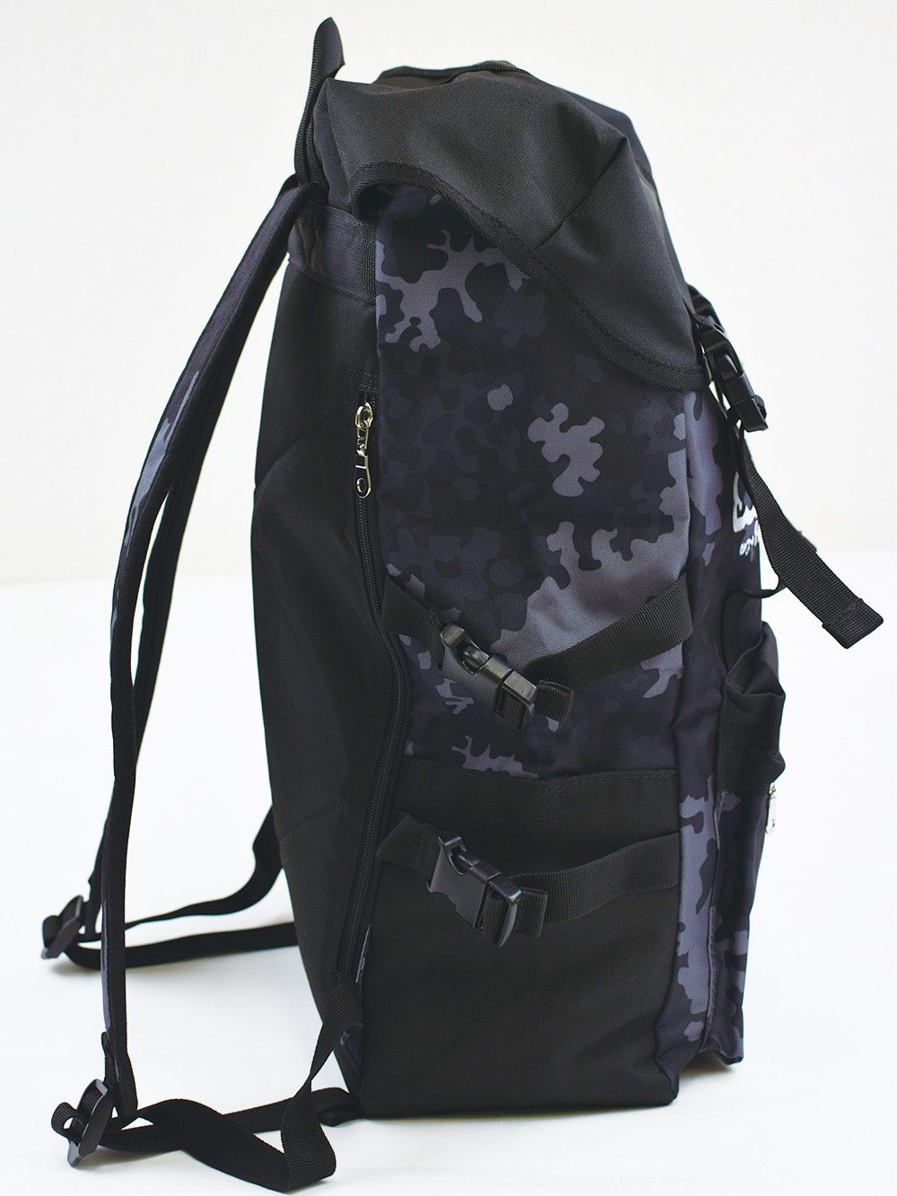 coverd back pack