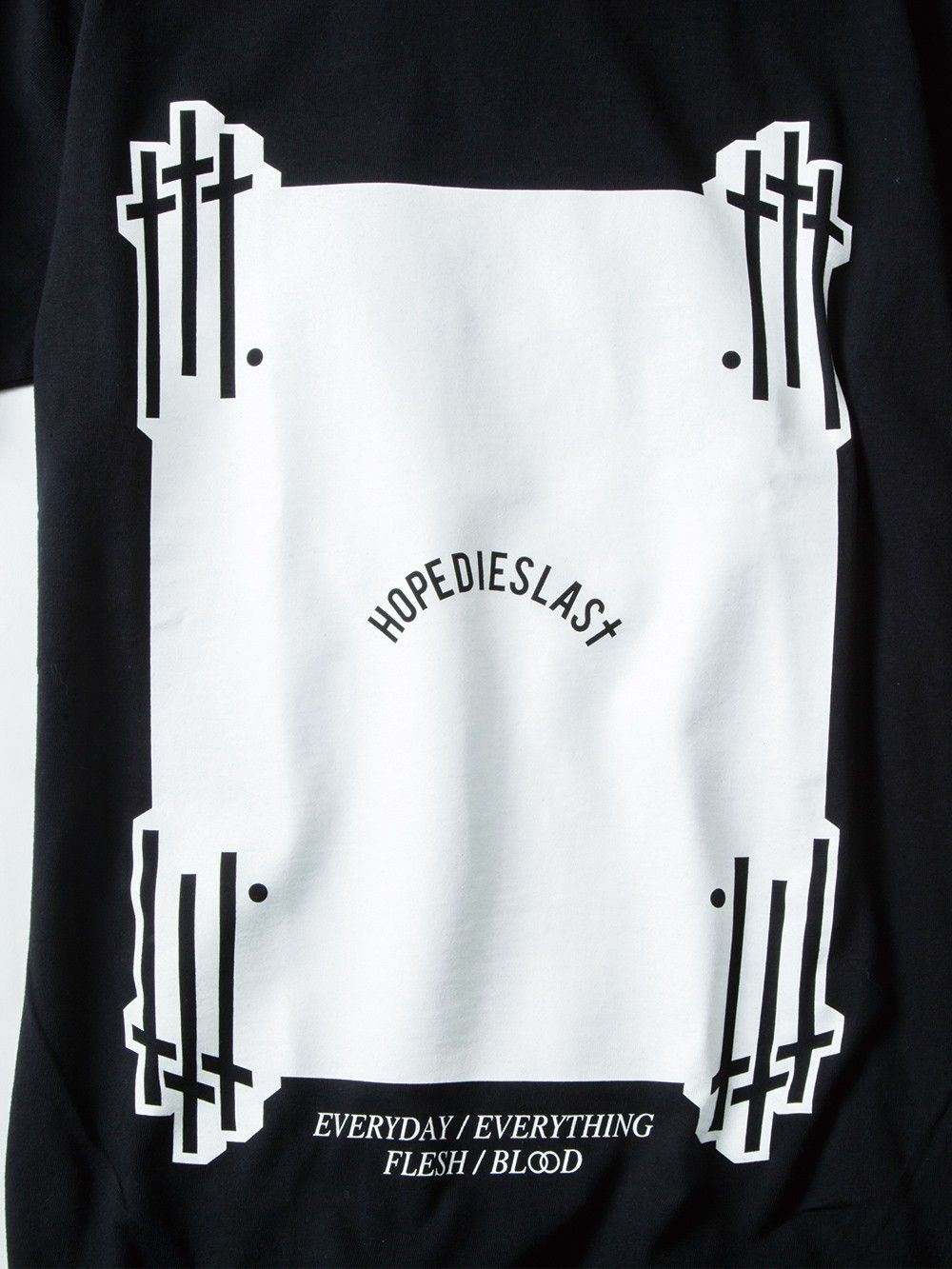 -FRAME-Tee