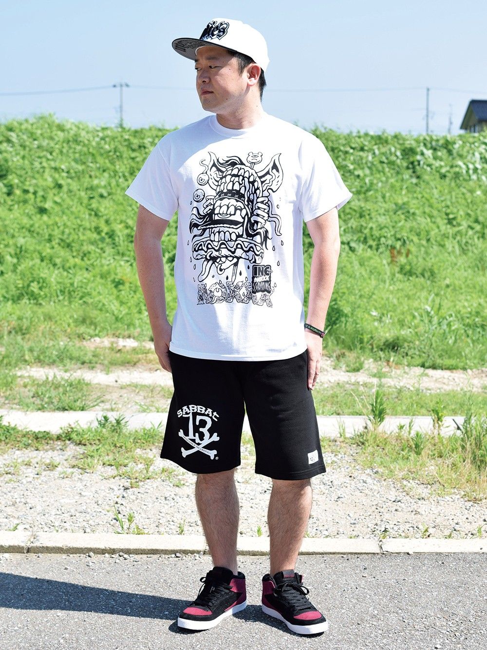 EATIN' T-shirt