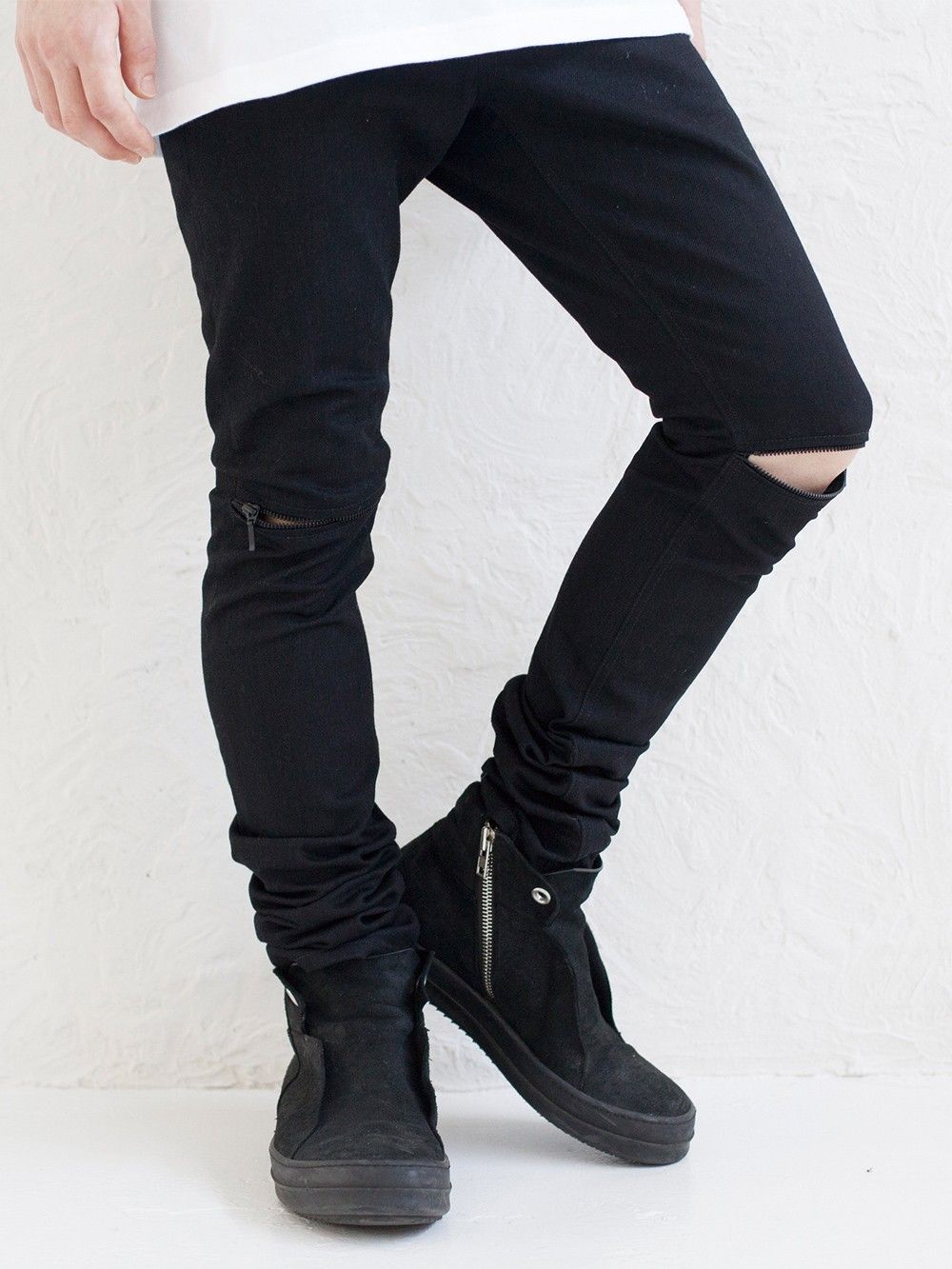 -STICKY- SKINNY