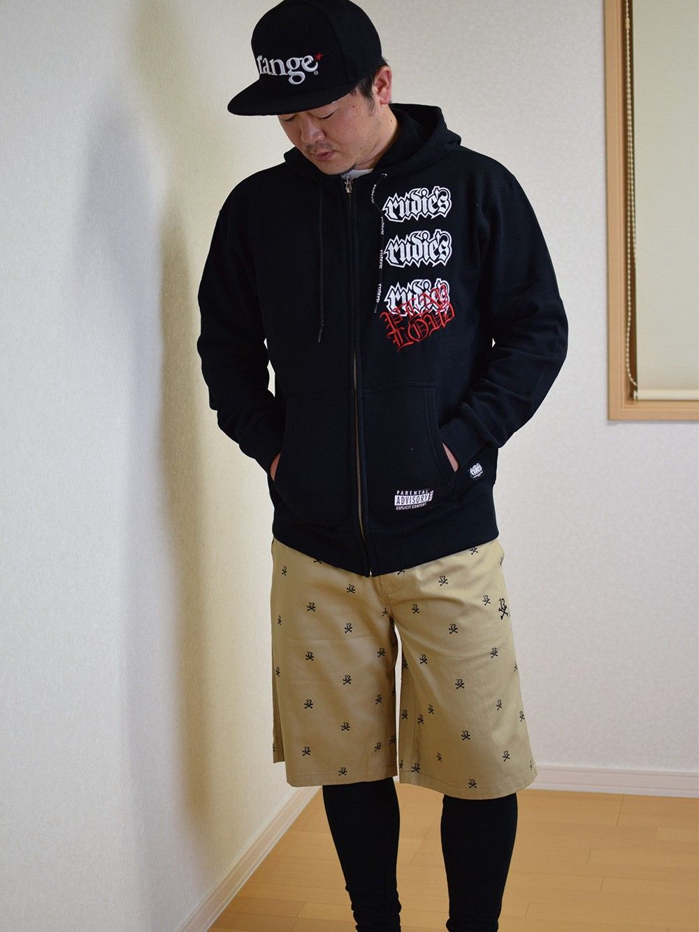ENOUGH ZIPHOOD-SW