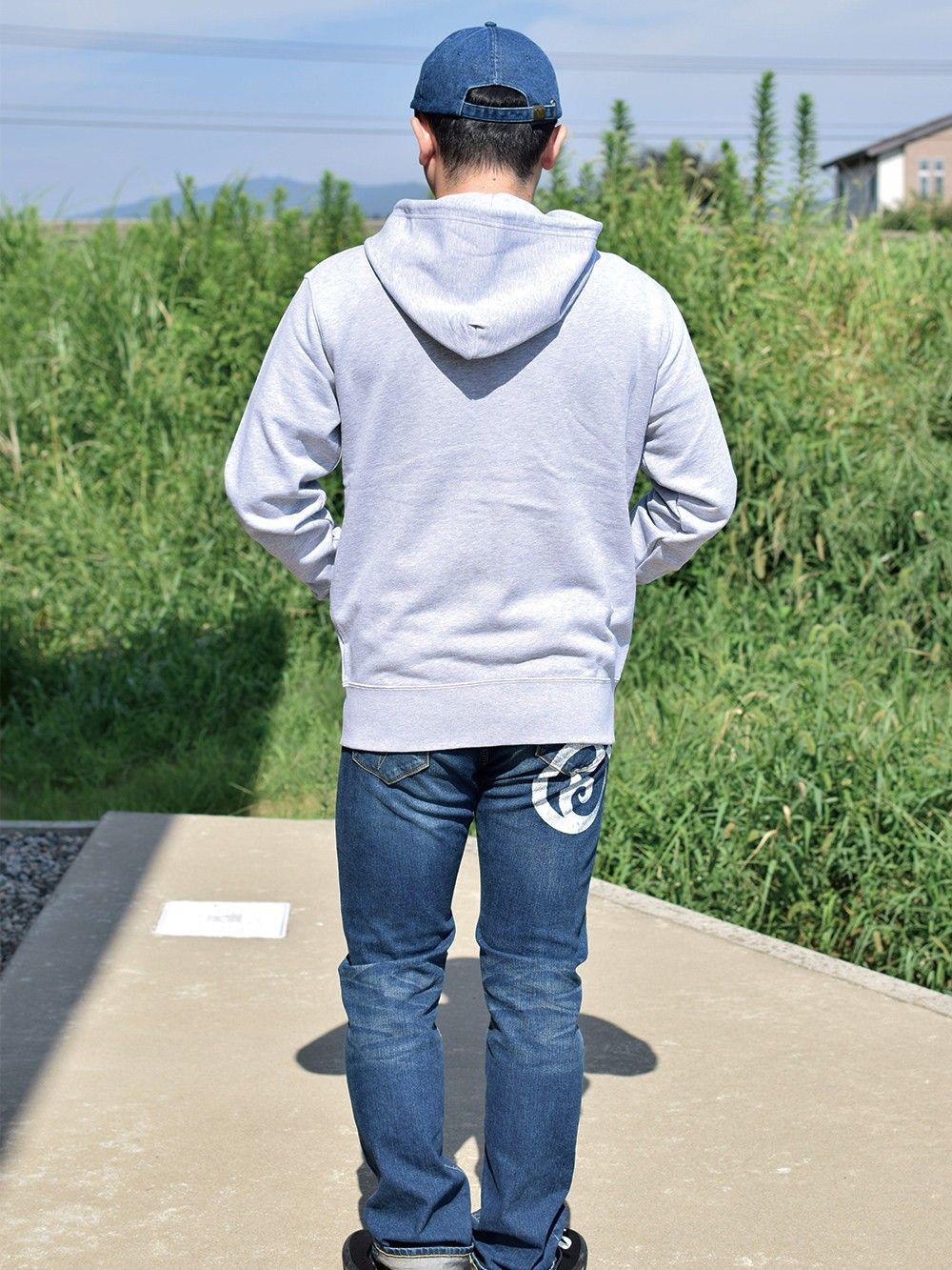 VAGABOND CYCLOPS -USA-ZIP HOODIE