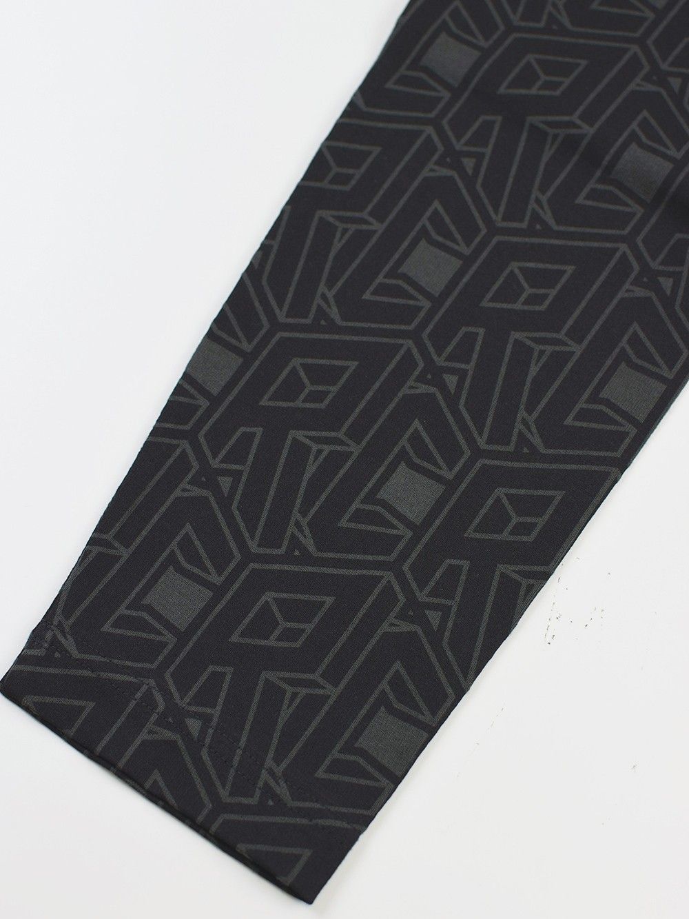 HEXAGON-RAGLAN