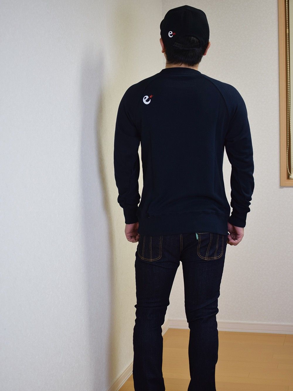 range logo raglan crew sweat