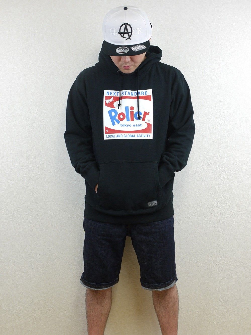 LAUNDRY HOODIE