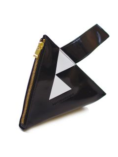 MU PYRAMID CLUTCH BAG
