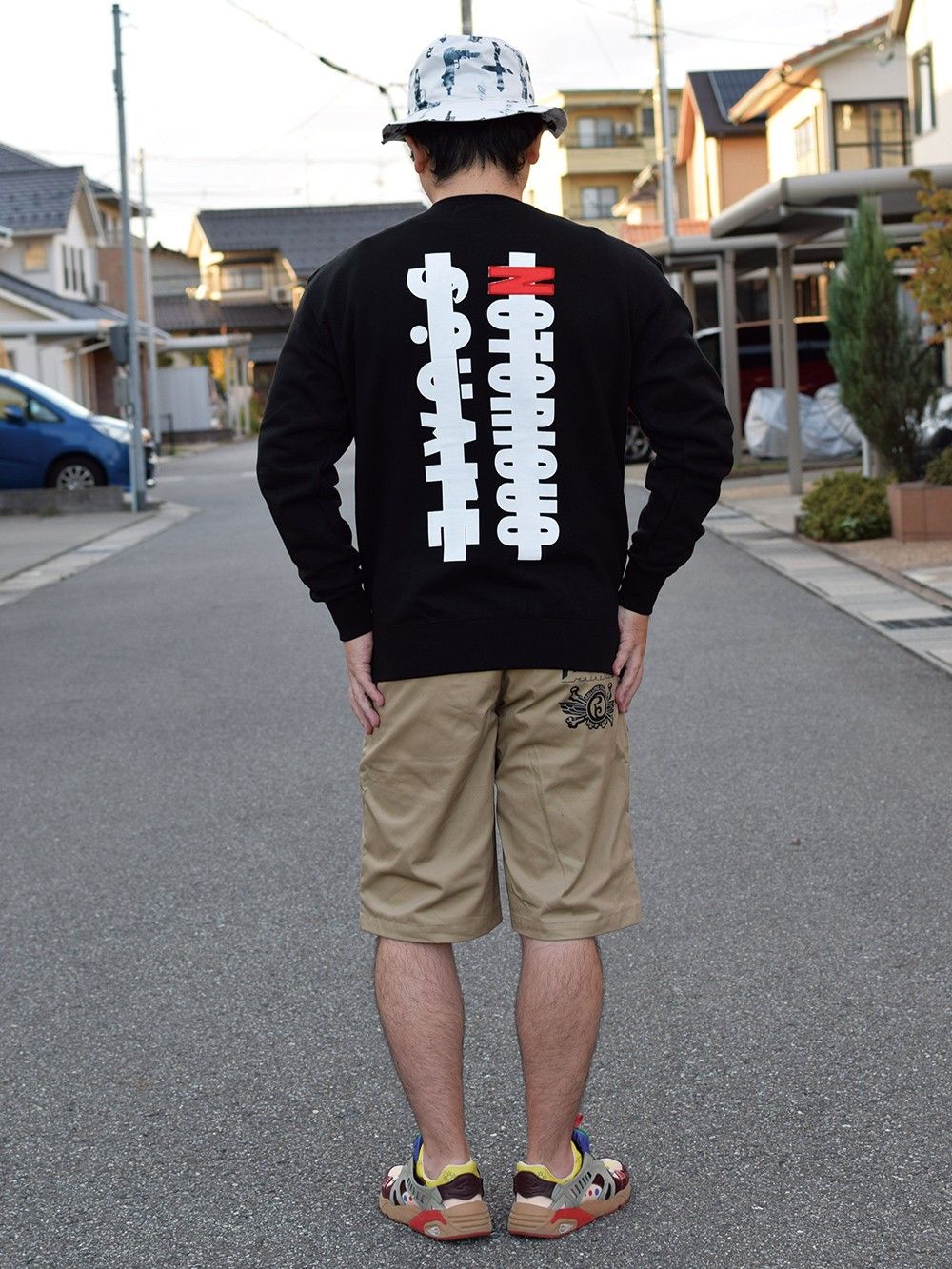 NOTORIOUS CREW NECK-SWEAT