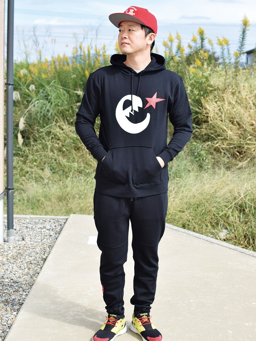 luminescence pull over hoody