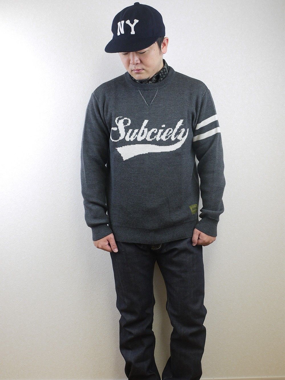 GLORIOUS KNIT