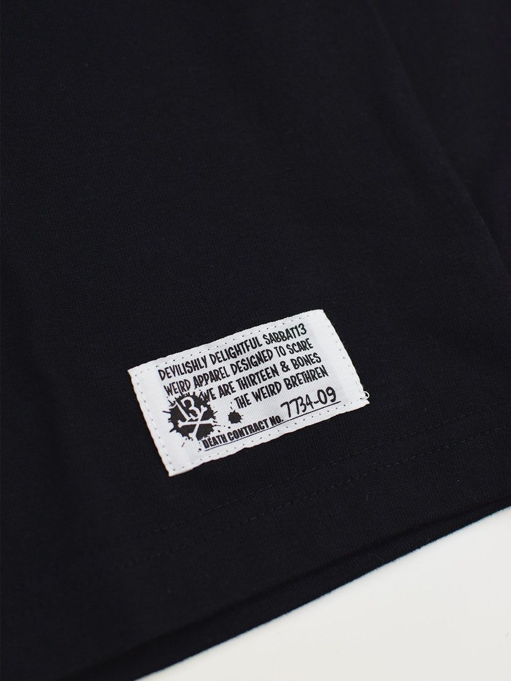 No.13 L/S T-sh