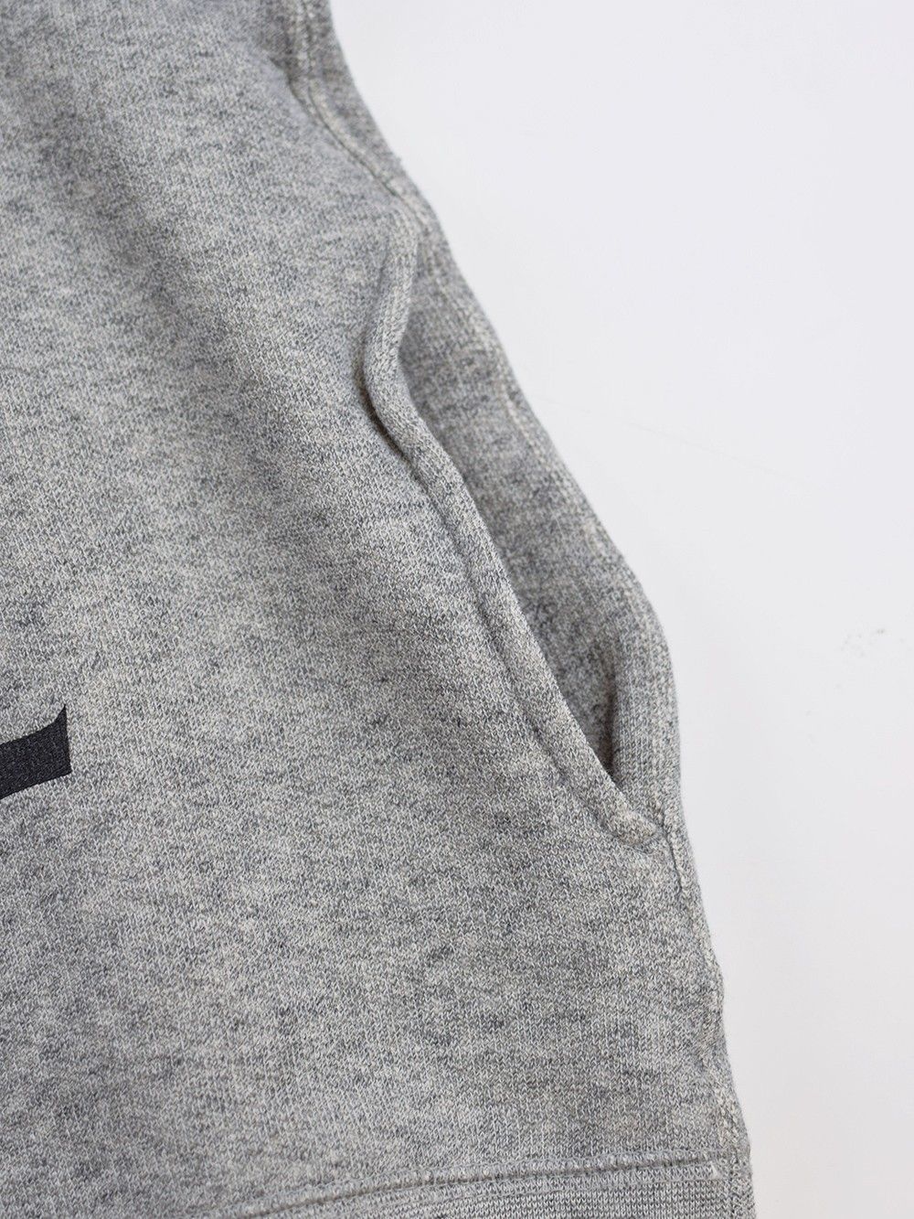 SCARE PULL-OVER PARKA