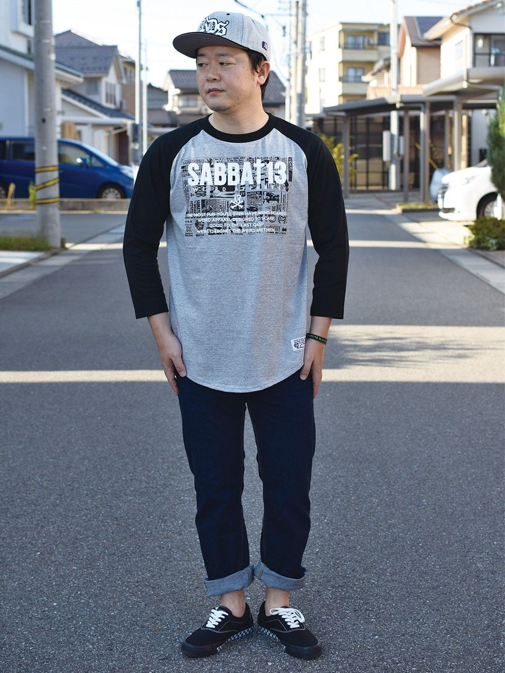 EERIE AD. 7/S RAGLAN T