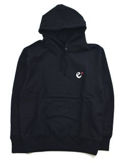 emblem print pull over hoody