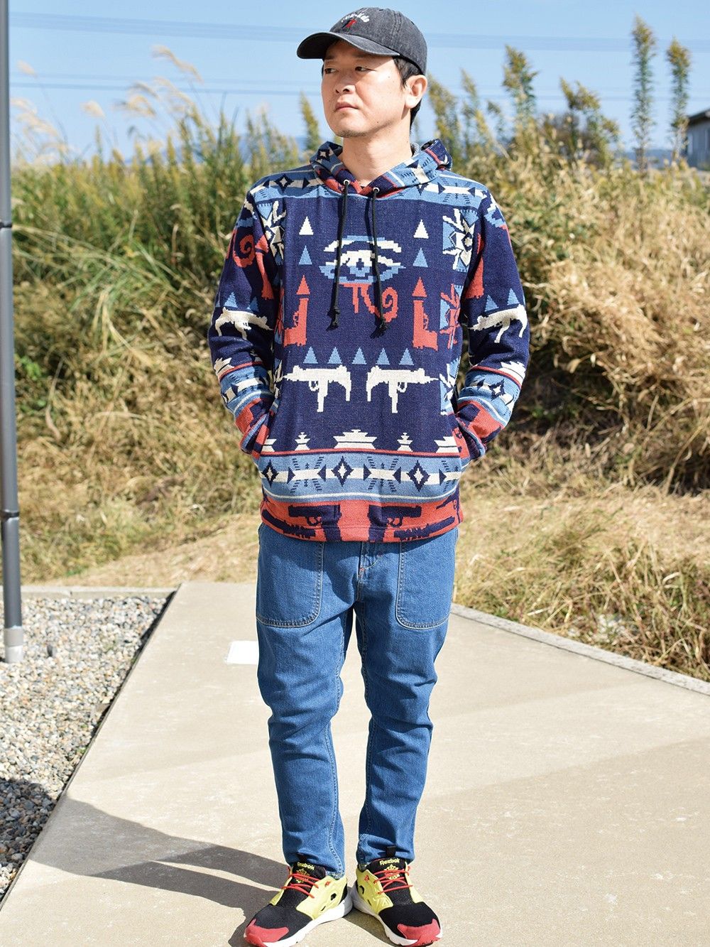 NATIVE KNIT-HOODY