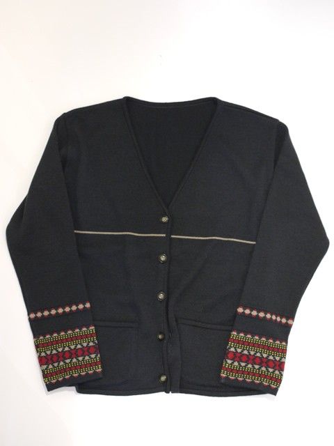kakuchikeru cardigan