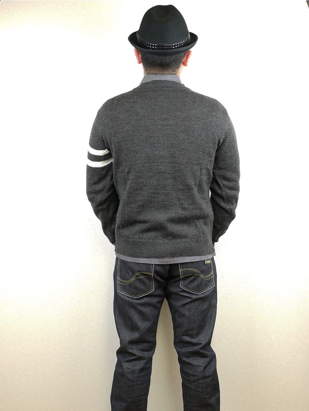 EMBLEM-CARDIGAN
