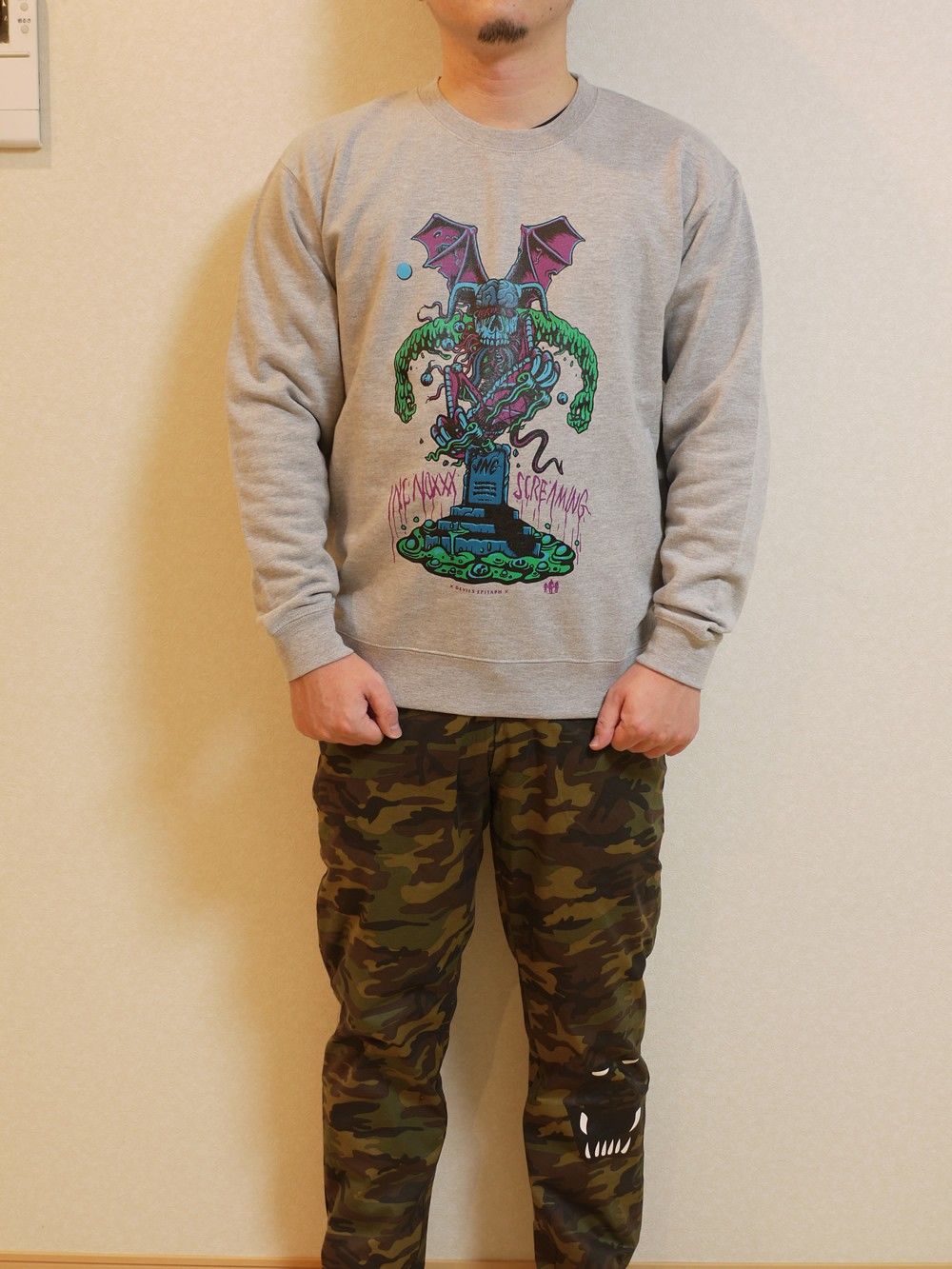 "DEVIL'S EPITAPH" Crewneck sweat