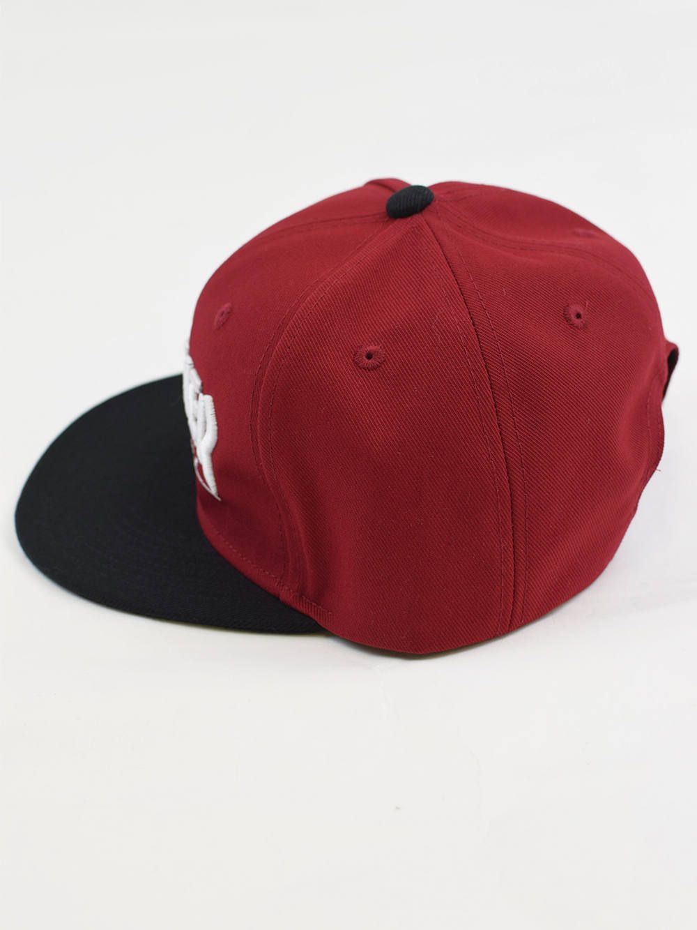 MAG ポリエステルサージ平ツバCAP