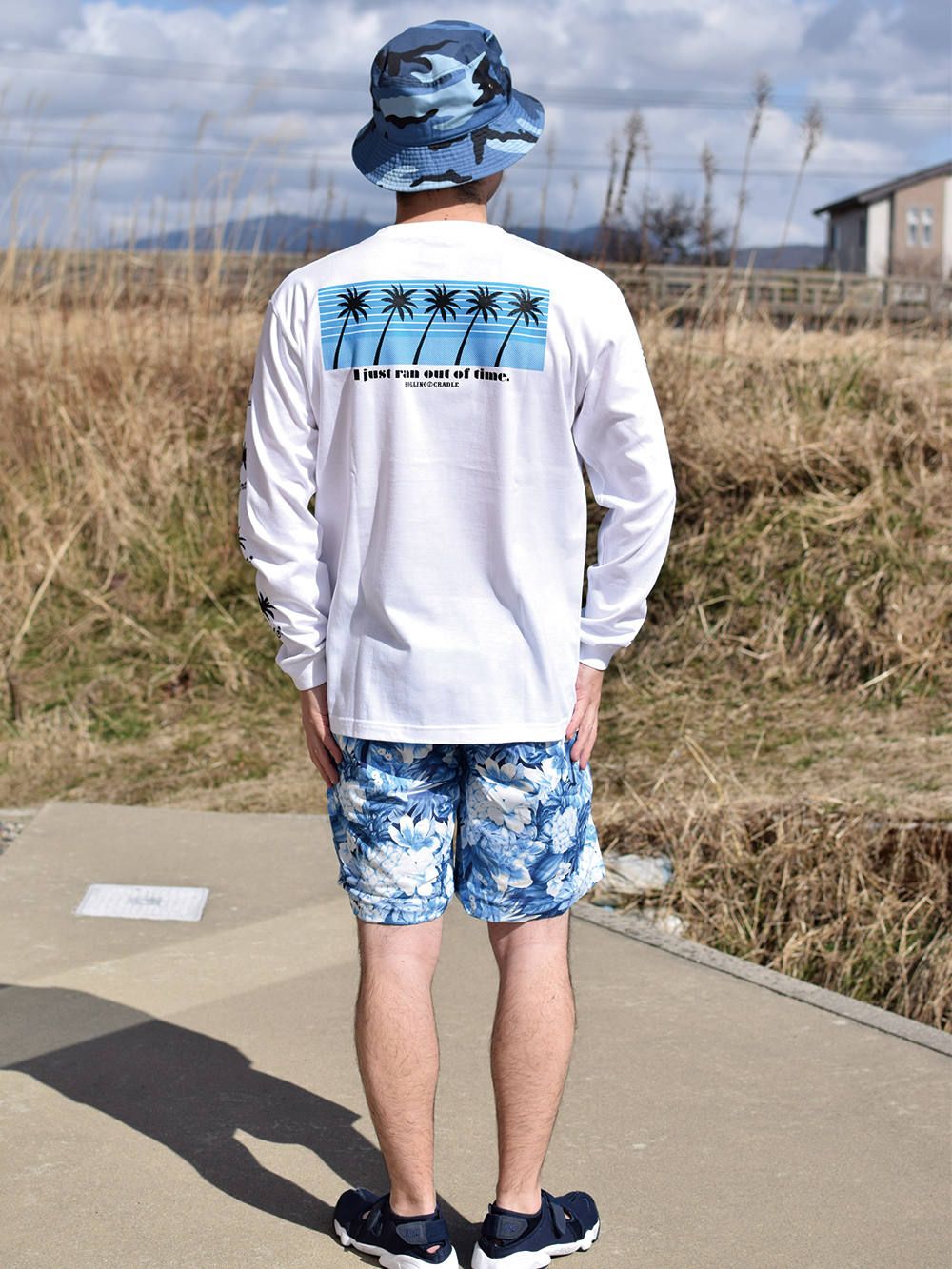 P-kn BEACH LONG T-SHIRT