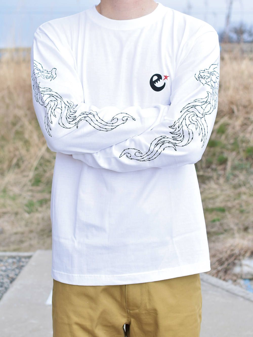 Dragon L/S tee sleeve print