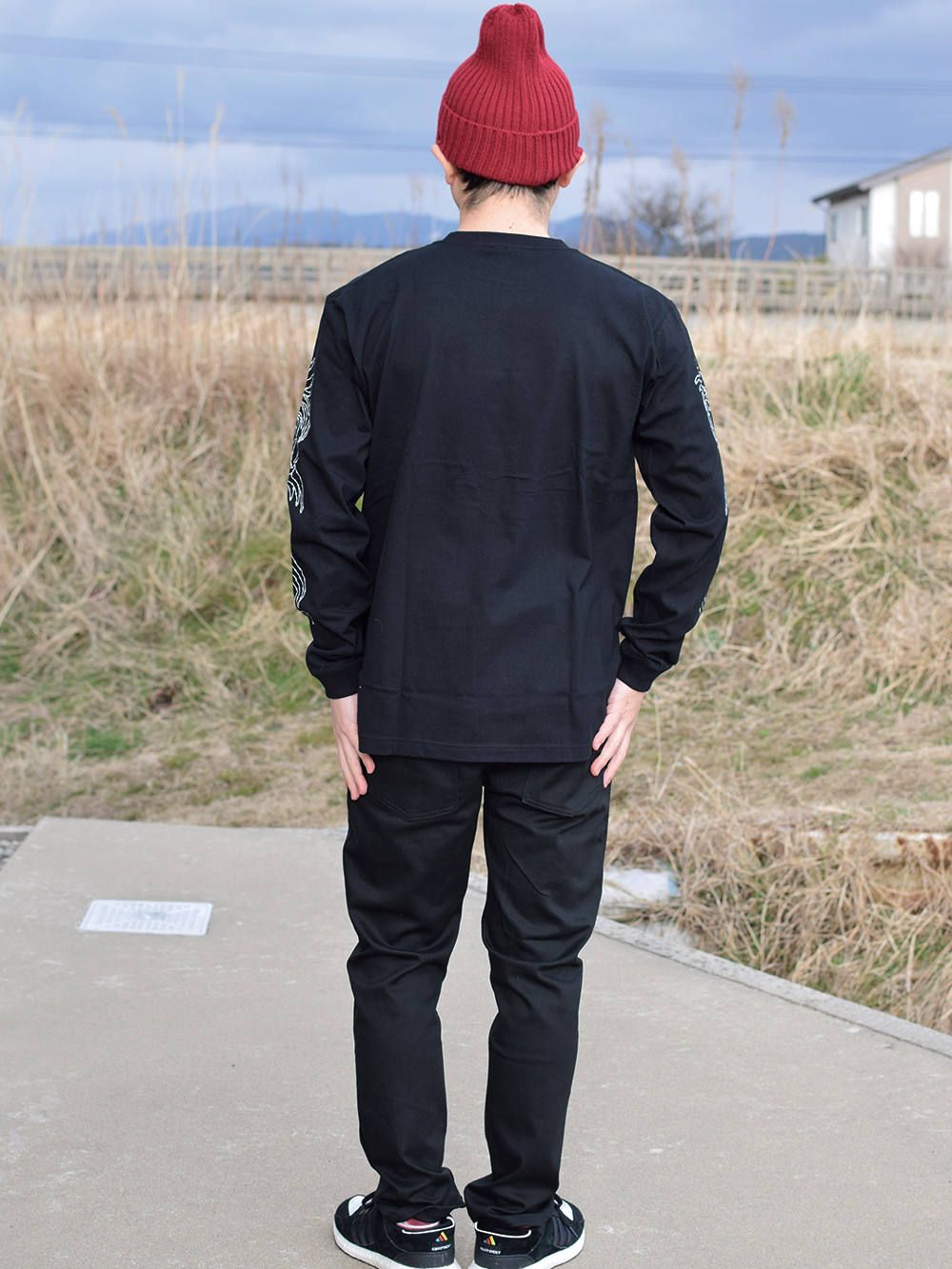 Dragon L/S tee sleeve print
