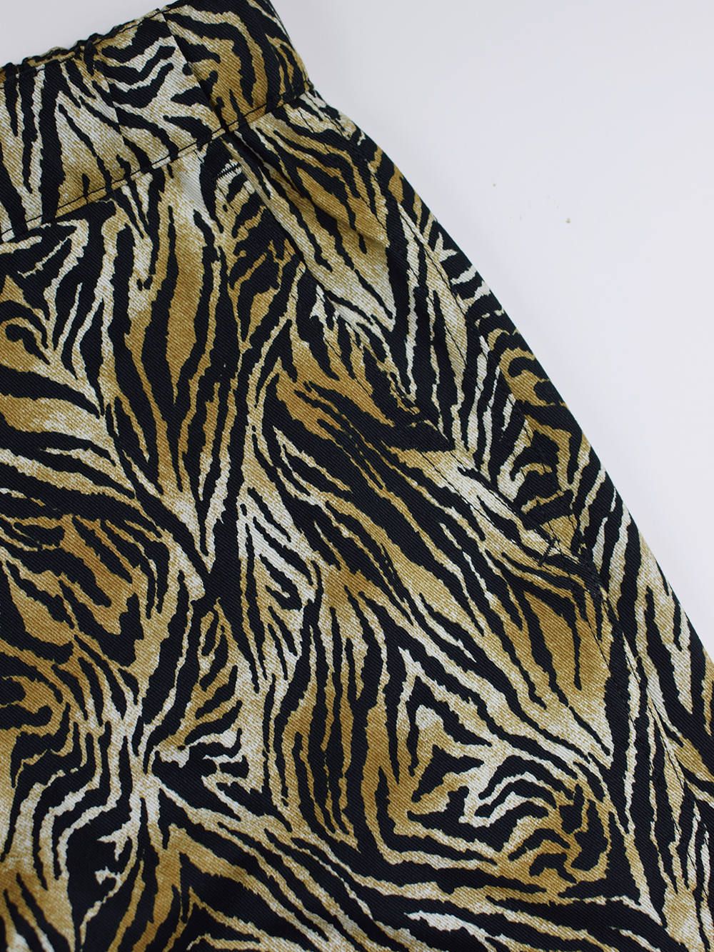CHIMERA-SHORTS
