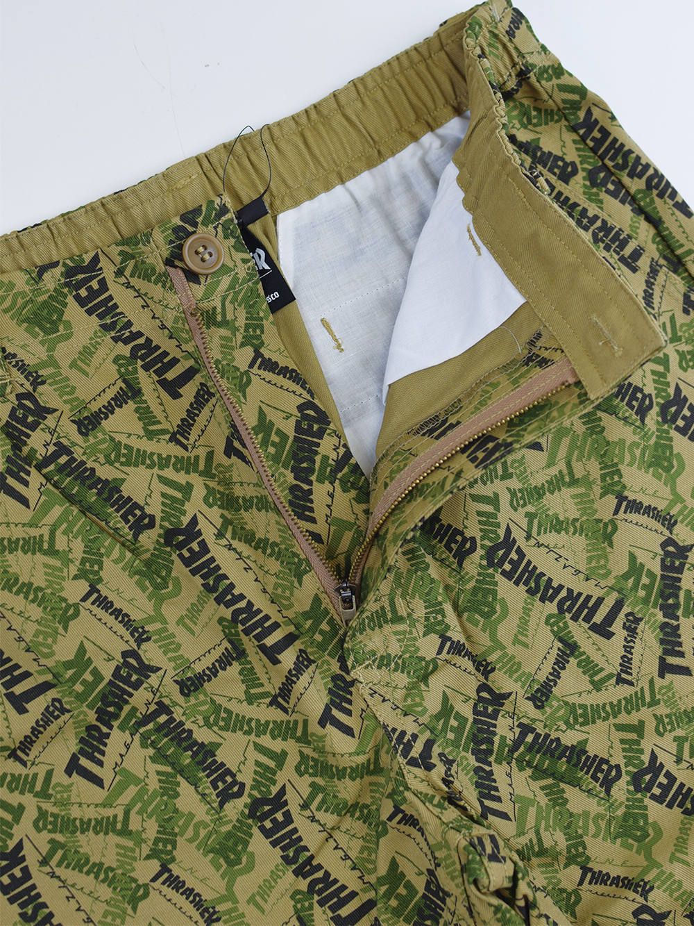MAG ALLOVER TWEEL-SHORTS