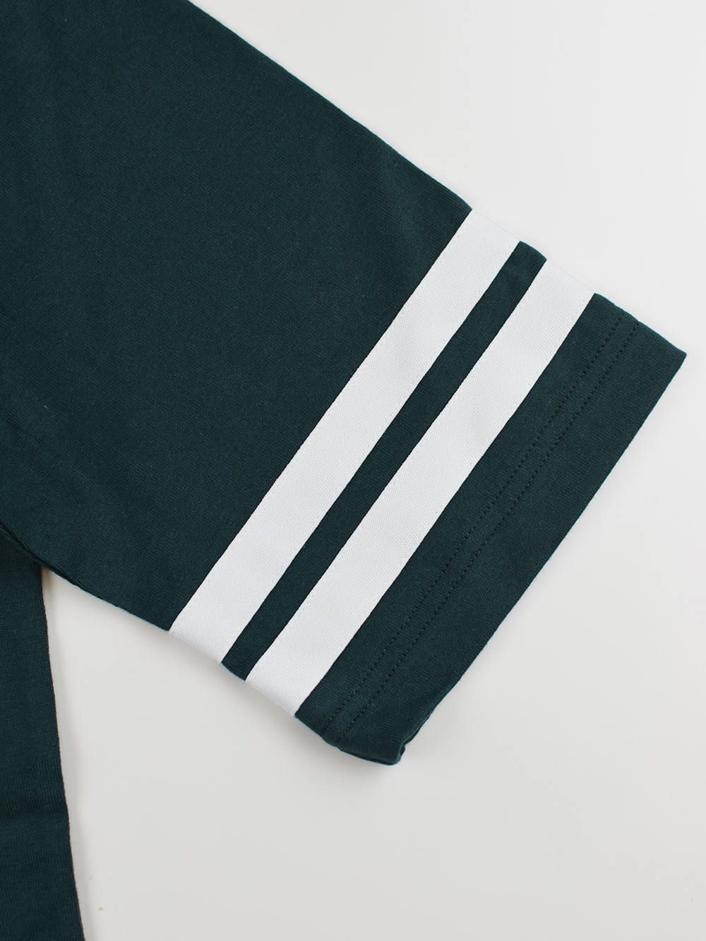 FOOTBALL 44 Tee